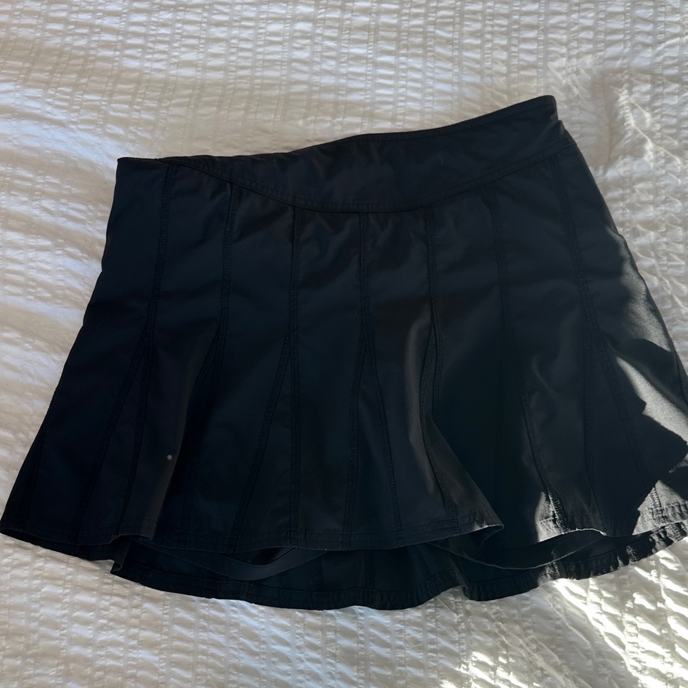 Elegant Black Women's Skirt